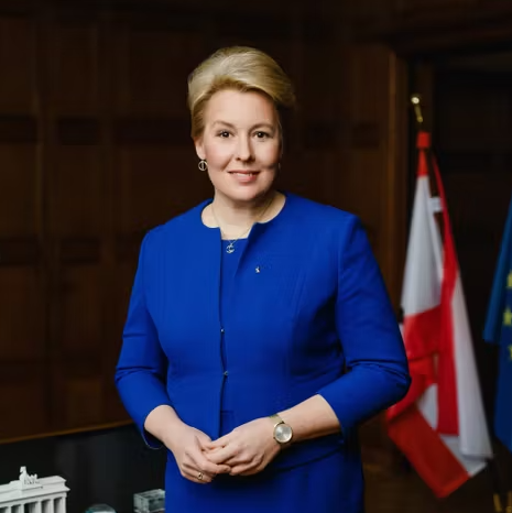 Franziska GIFFEY